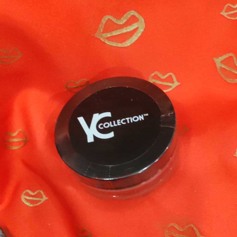 YC collection loose setting powder. #117